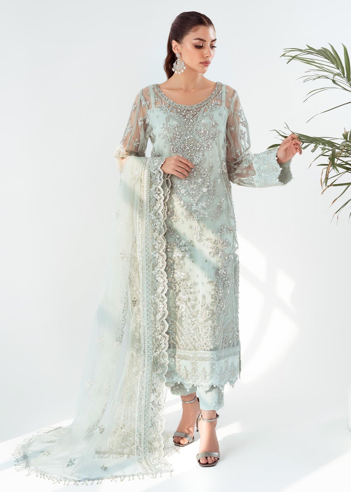 Laam Sea Green Heavy Embroidered Organza Untitched Suit
