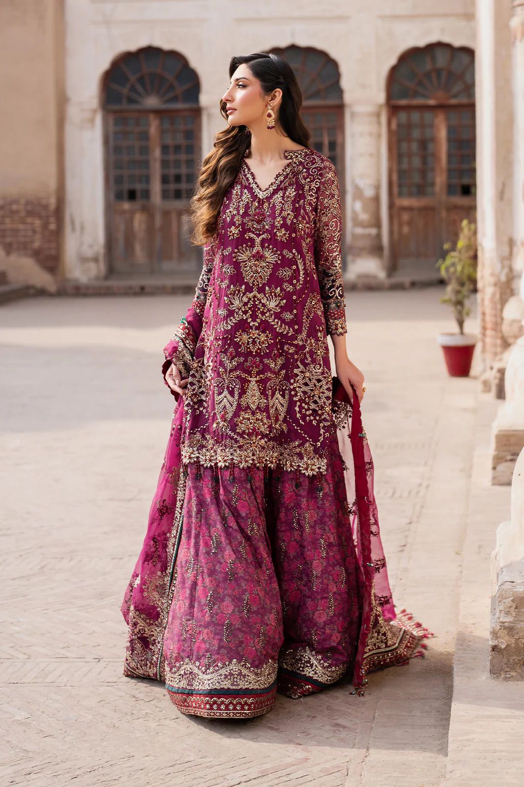 Iznik Embroidered Organza 3 Piece Ghara